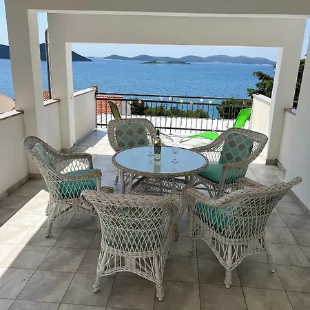 Apartmani Mai Drage 50M From The Sea Zewnętrze zdjęcie