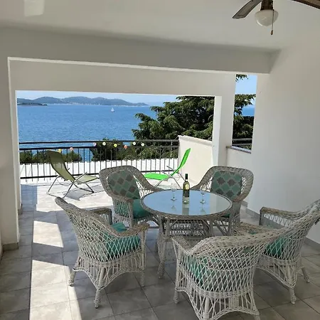 Apartmani Mai Drage 50M From The Sea Zewnętrze zdjęcie