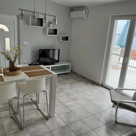 Apartmani Mai Drage 50M From The Sea Zewnętrze zdjęcie