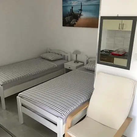 Apartmani Mai Drage 50M From The Sea Zewnętrze zdjęcie