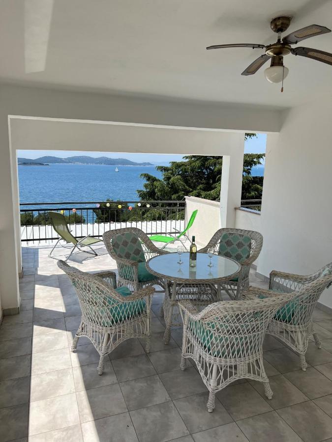 Mai 50m From The Sea Apartment